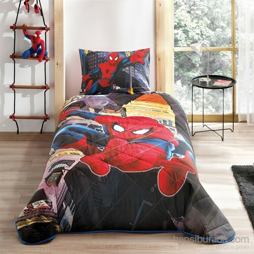 Spiderman In City Yatak Örtüsü resim önizleme
